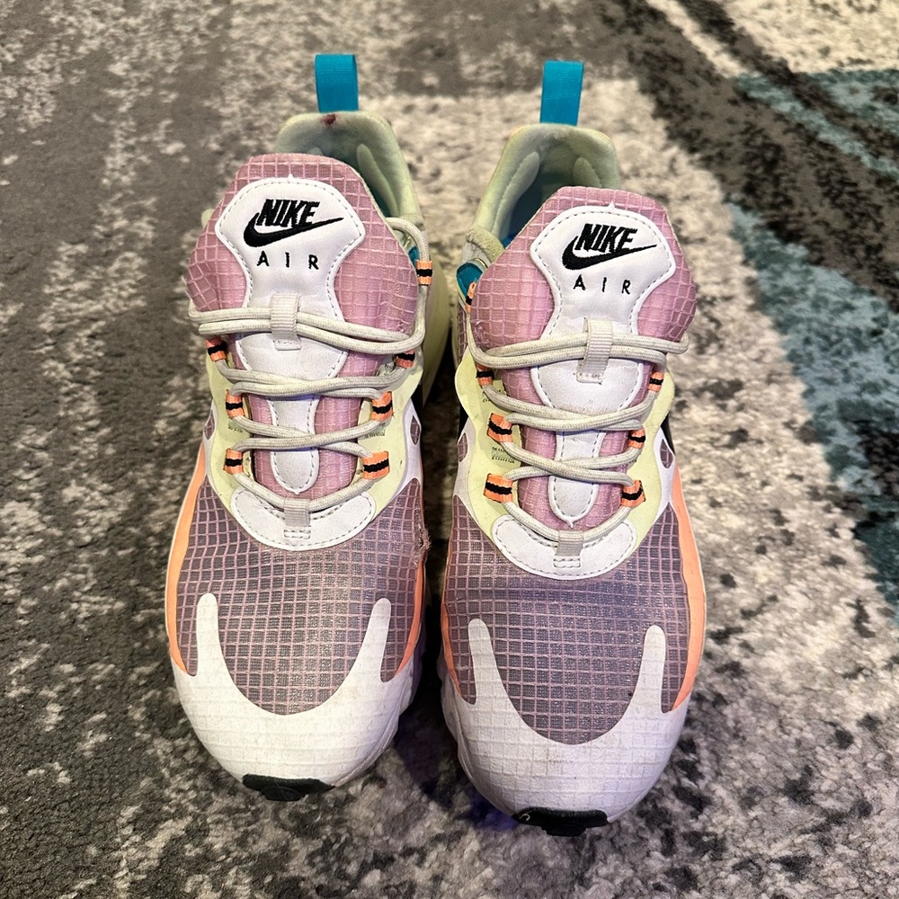 2020 Women’s Nike Air Max 270 React SE 'Light Arctic Pink'
